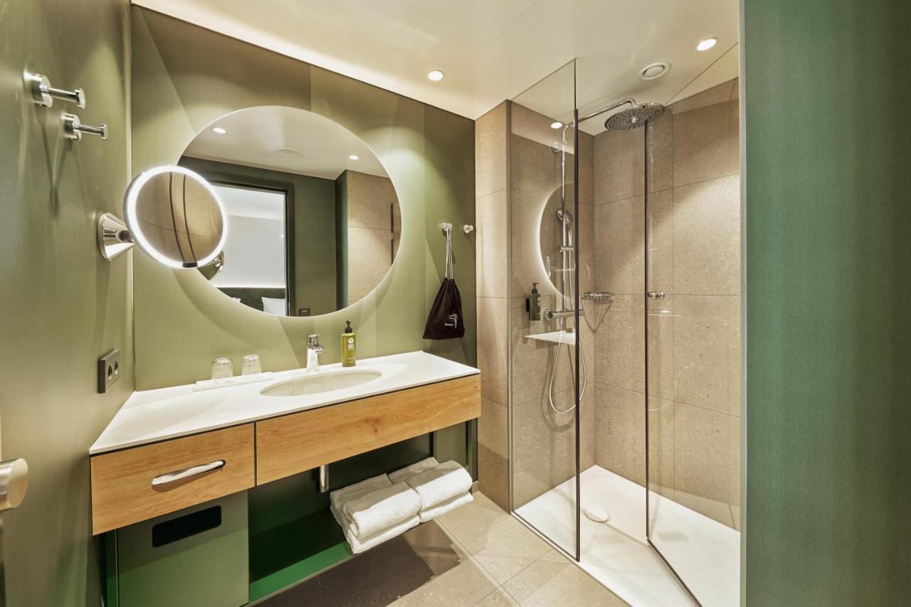 H+ Hotel Frankfurt แอชบอร์น ภายนอก รูปภาพ
