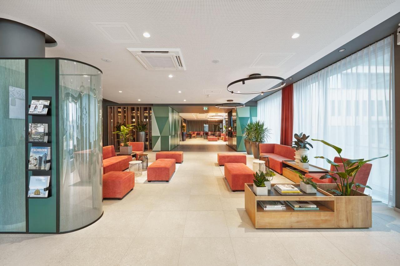 H+ Hotel Frankfurt แอชบอร์น ภายนอก รูปภาพ