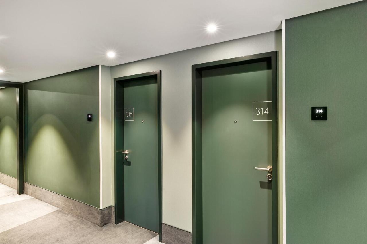 H+ Hotel Frankfurt แอชบอร์น ภายนอก รูปภาพ
