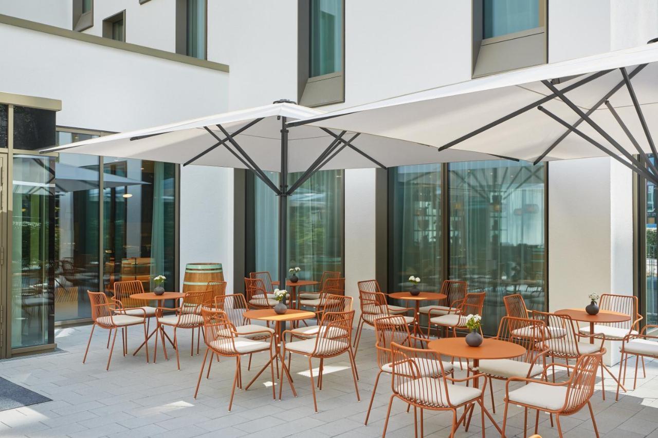 H+ Hotel Frankfurt แอชบอร์น ภายนอก รูปภาพ